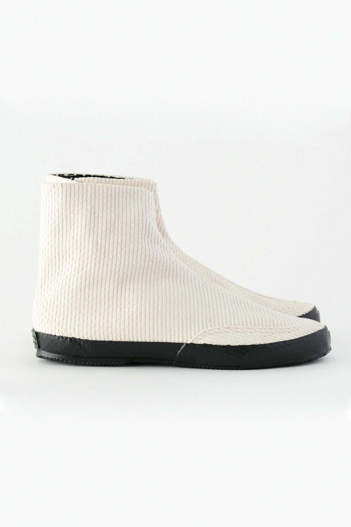 Jikatabi/Sashiko-Generation mit runder Spitze