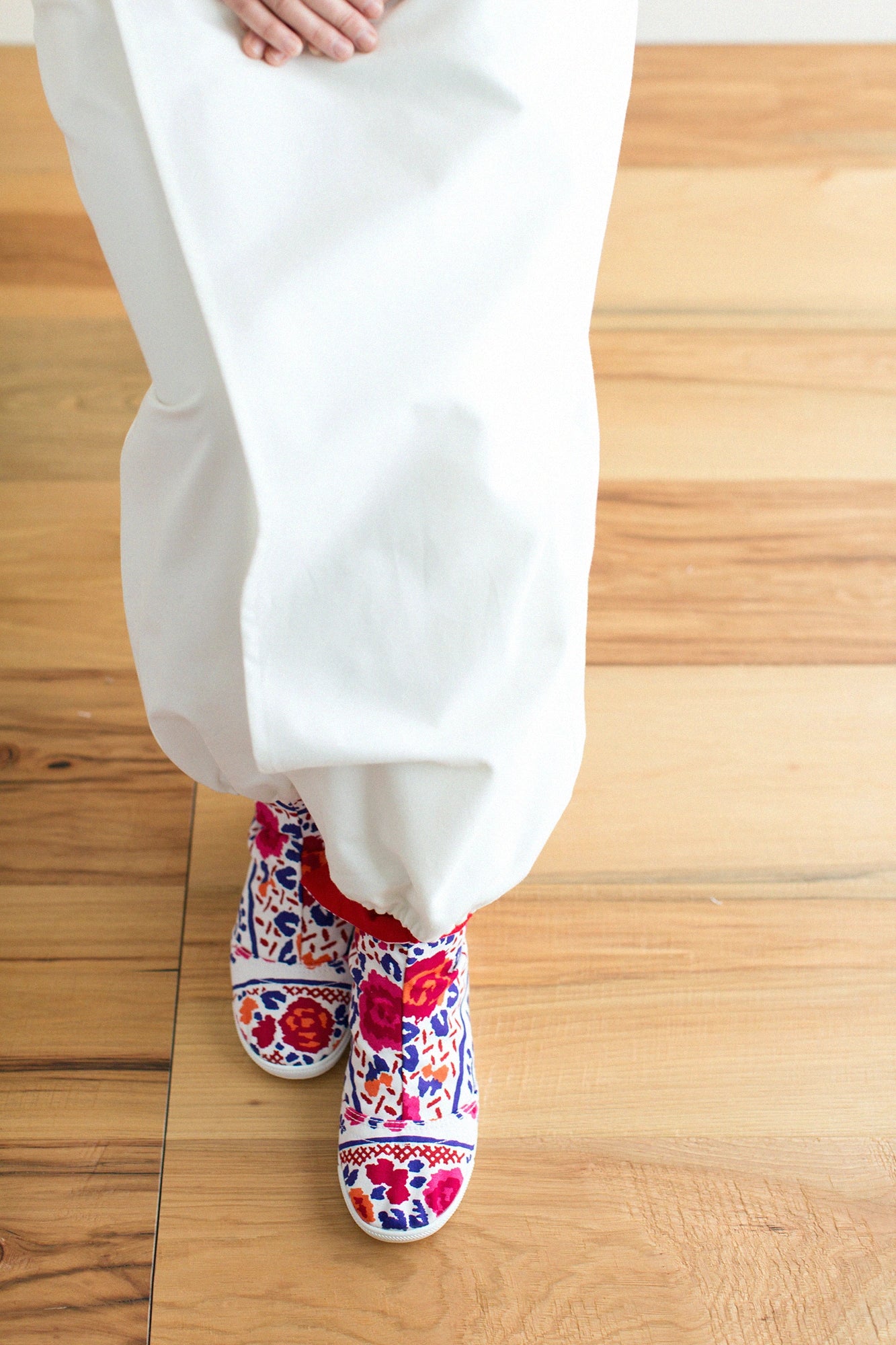 【Online】Marugo Round Toe Tabi Shoes / Eastern Europe