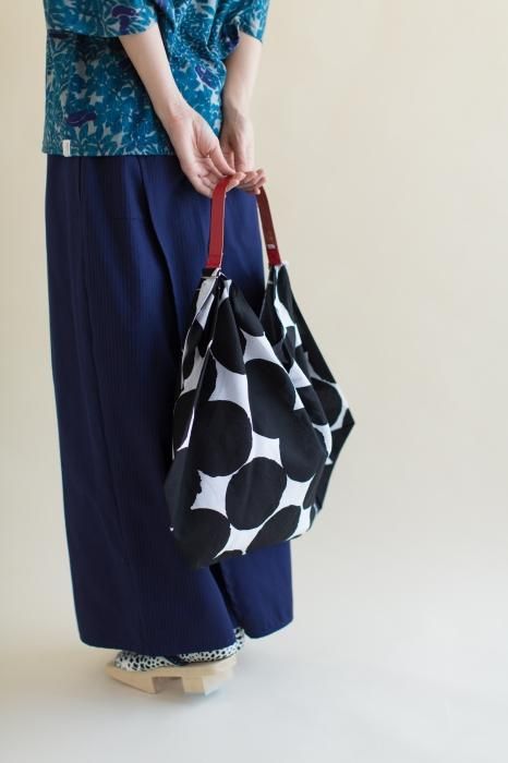 知多木綿 20/20 小巾折 穏(こはばおり おだやか)/おはじき大 濡羽色(ぬればいろ)×つくも