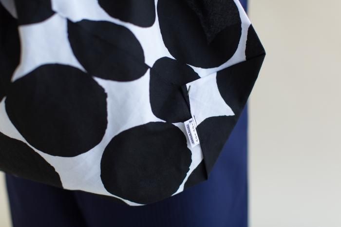 知多木綿 20/20 小巾折 穏(こはばおり おだやか)/おはじき大 濡羽色(ぬればいろ)×つくも