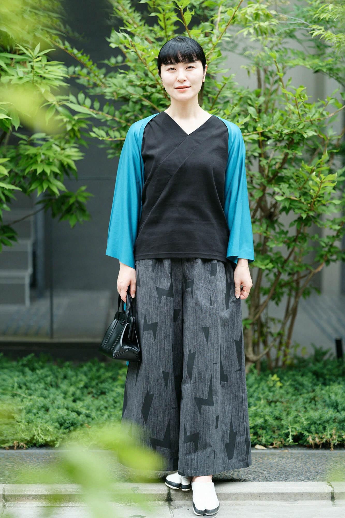 高島縮棉 40/40 V領上衣 六分袖/黑色