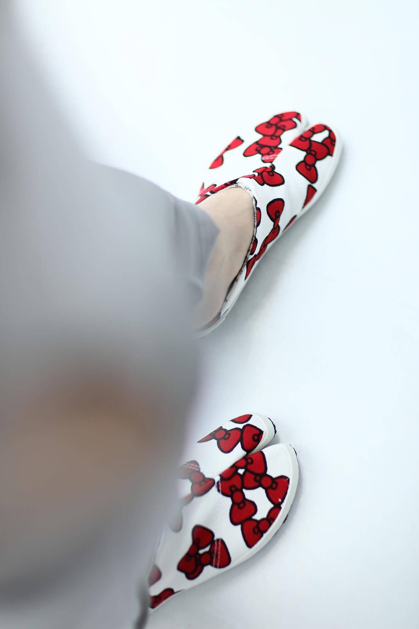Tabi Socks/Hello Kitty ×를 붙여 넣습니다SOU・SOU
