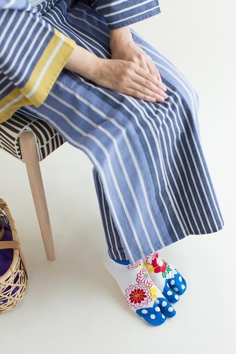 Sous Tabi Choques (longueur) / fan (pour les hommes et les femmes)