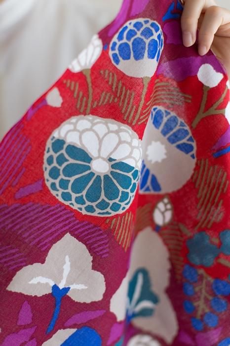 Ise cotton textile tenugui (himetake) / élégant romantique (fuga roman)