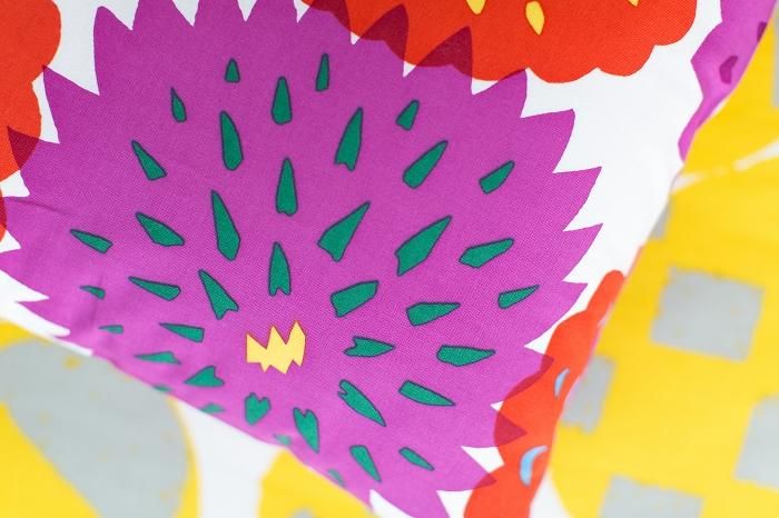 平織り21番手 クッション(座布団)カバー/天竺牡丹(てんじくぼたん)【※お届けに約3週間】