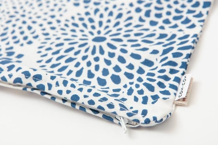 平織り21番手 クッション(座布団)カバー/菊づくし 鳥の子色【※お届けに約3週間】