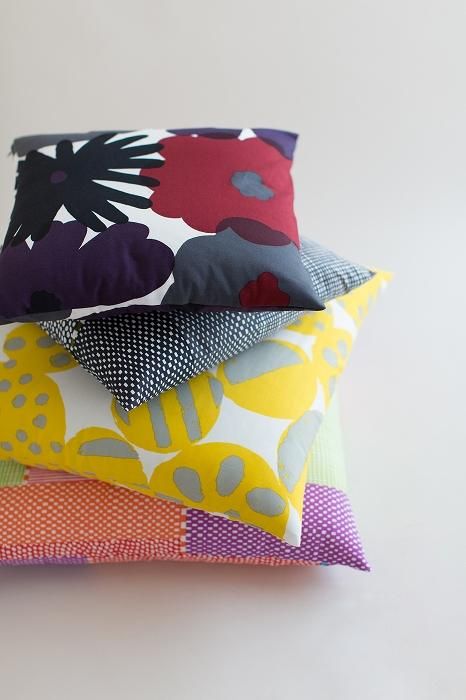 平織り21番手 クッション(座布団)カバー/おおらかとりどり 風花(かざはな)【※お届けに約3週間】