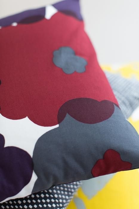 平織り21番手 クッション(座布団)カバー/おおらかとりどり 風花(かざはな)【※お届けに約3週間】