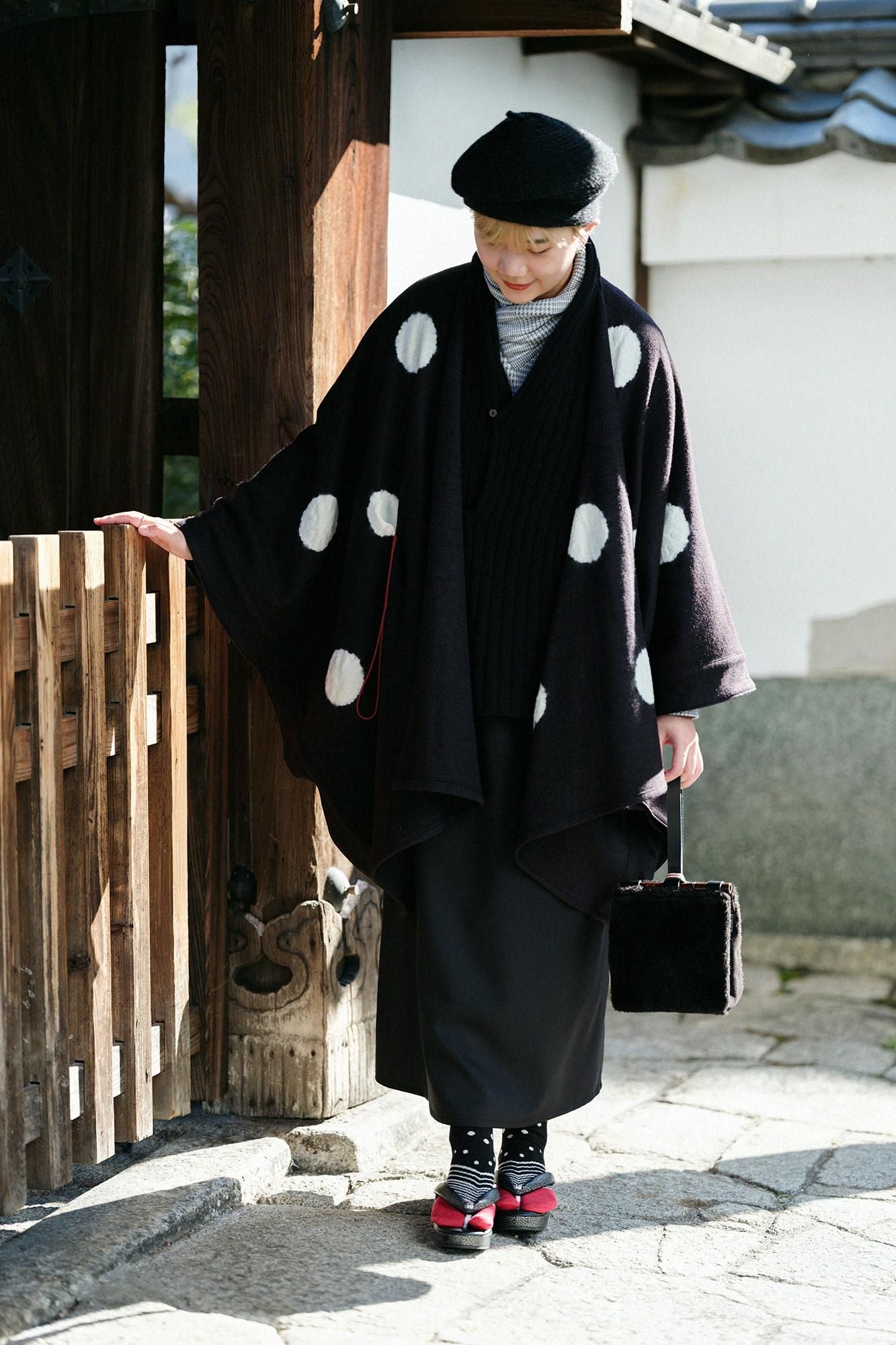 分趾襪(普通長度)/傾 黑色×深紅色 【男・女性用】