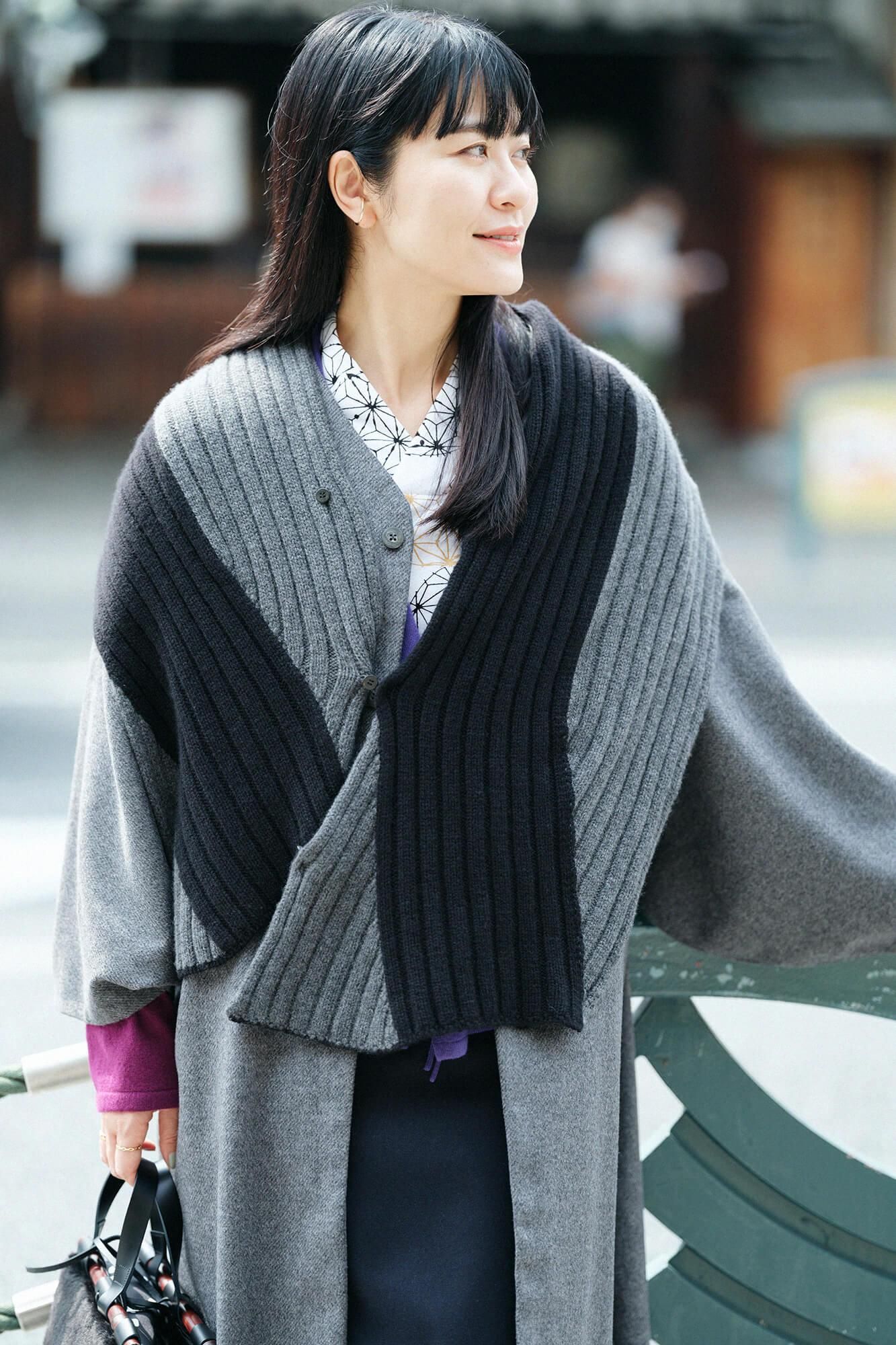 SOU・SOU× 알파 캐시미어 카레산스이 염색 (somenagashi)/검은색(당신이 그것을 입었다면 괜찮습니다) ×짙은회색