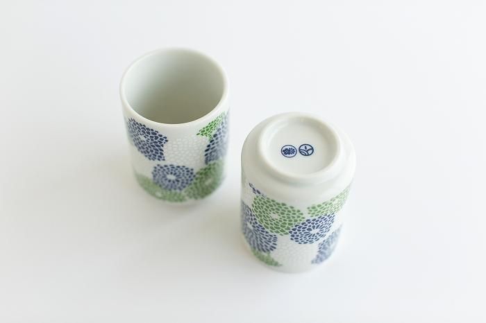 湯呑み2客セット/菊づくし