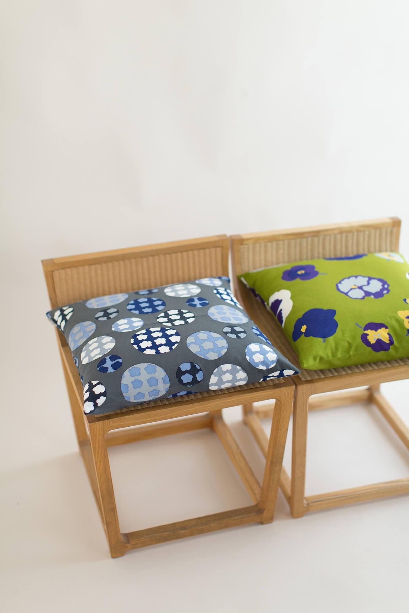 平織り21番手 クッション(座布団)カバー/ほんのり【※お届けに約3週間】