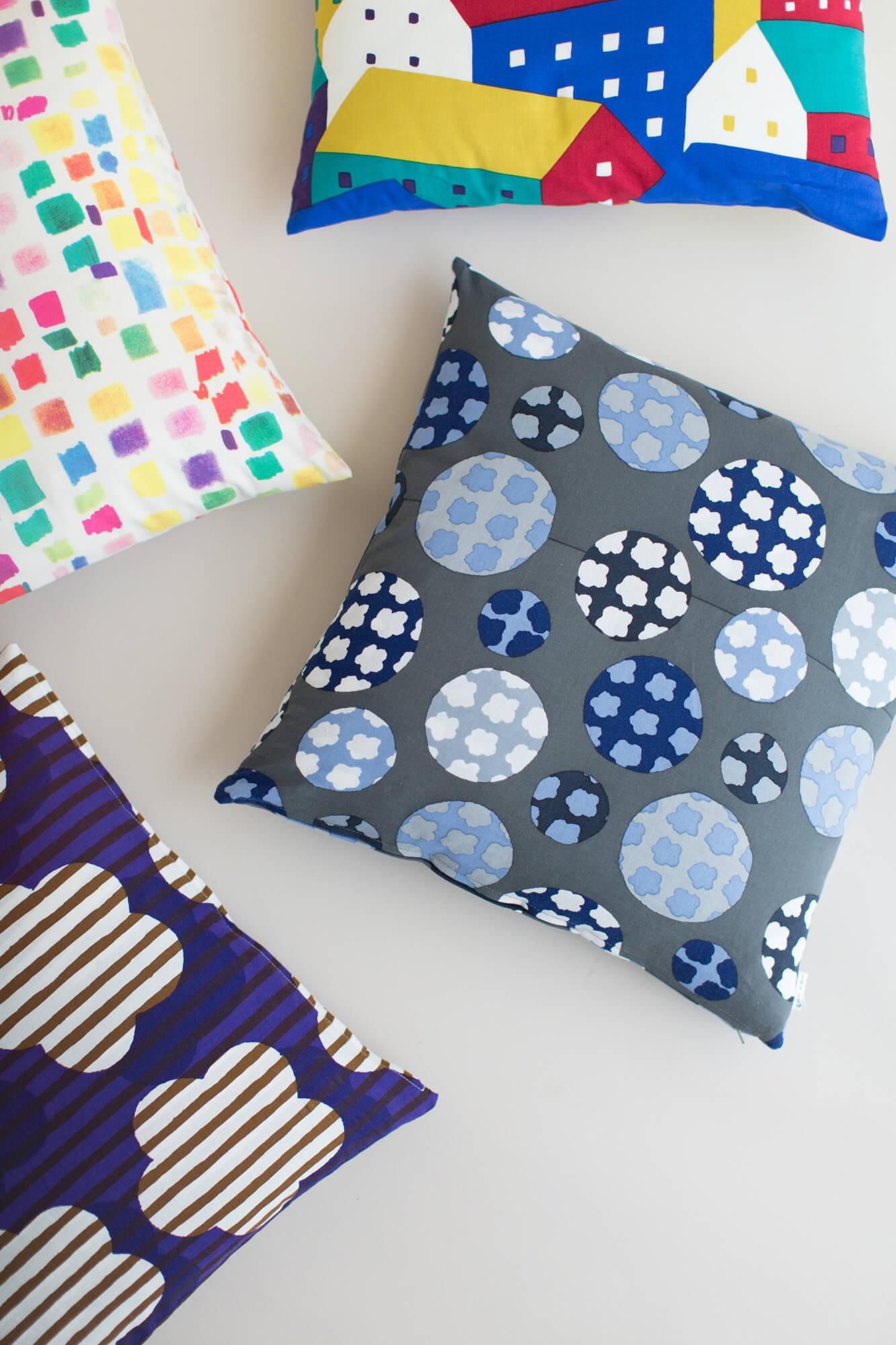 平織り21番手 クッション(座布団)カバー/ほんのり【※お届けに約3週間】