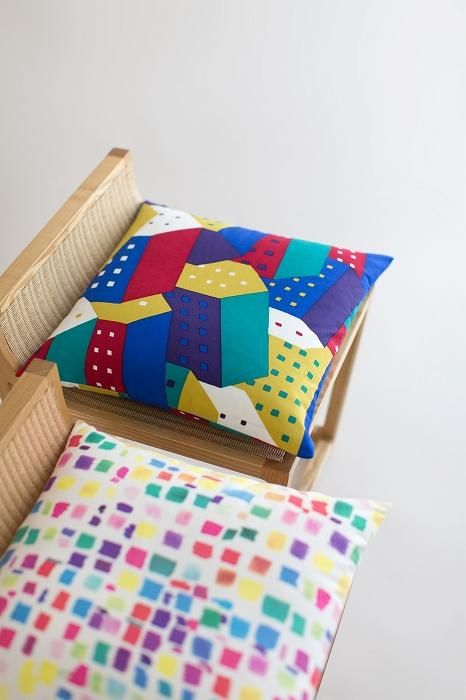 平織り21番手 クッション(座布団)カバー/北の国 多彩(たさい)【※お届けに約3週間】