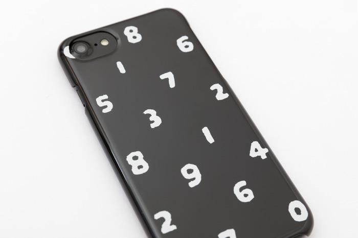 iPhone_6/6s/7/8/SE(第2/3代)手機殼/ SO-SU-U十數黑色