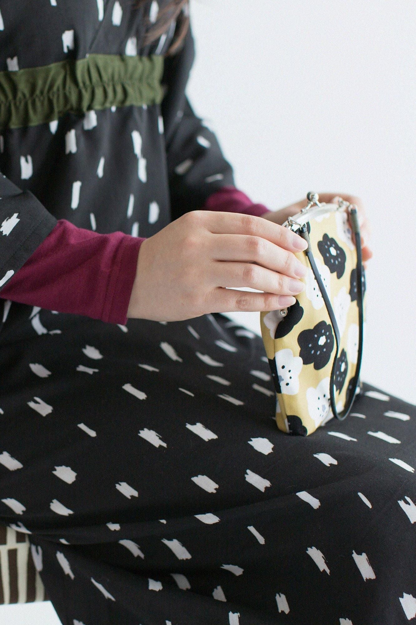 12号帆布 軟(なん)がま口 (大)/ほほえみ