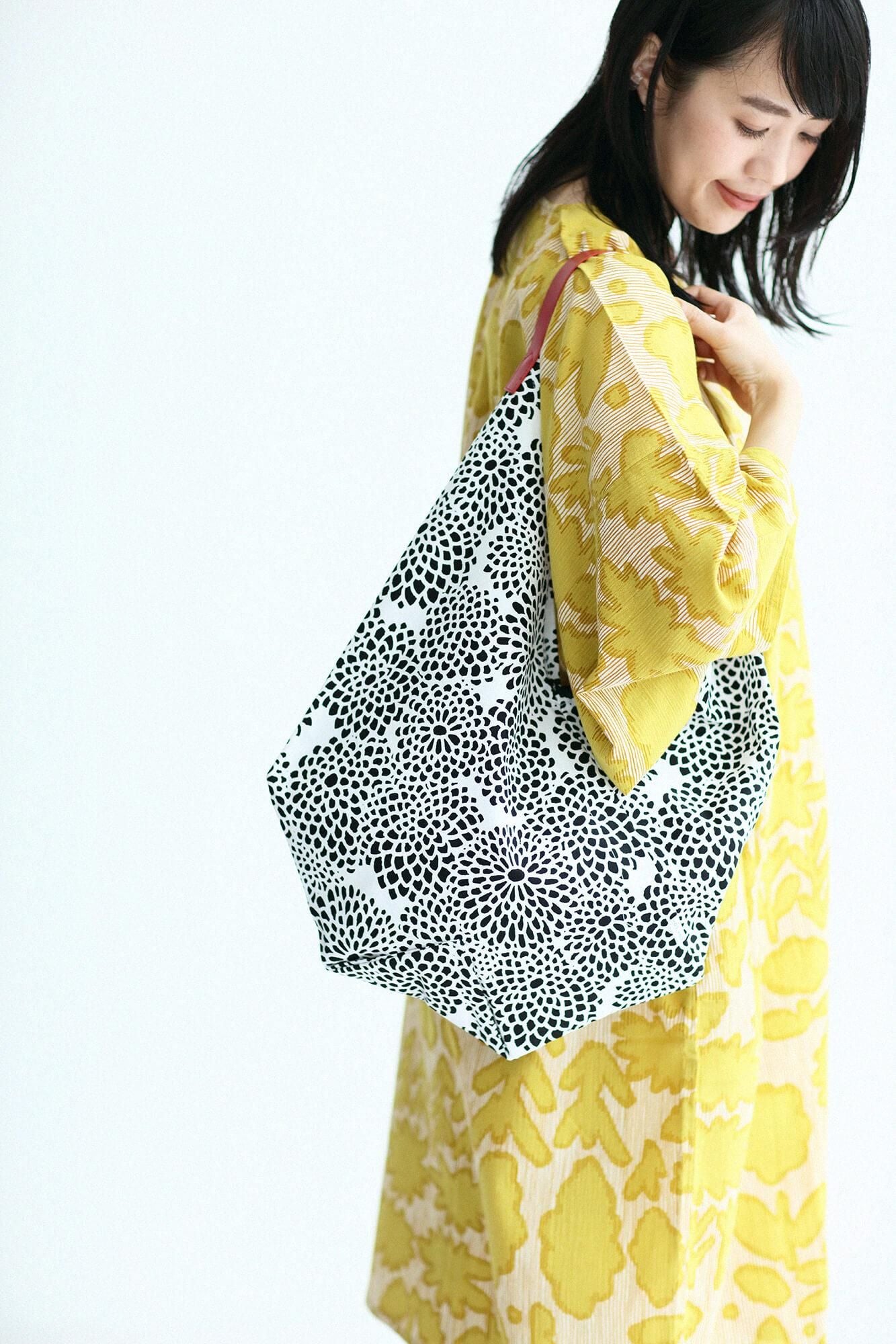 一切袋 穏(いっさいぶくろ おだやか)/菊づくし 逆光(ぎゃっこう)