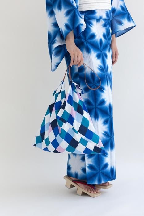 皮一寸(ひいき) 特長(とくなが)/憲法色(けんぽういろ)