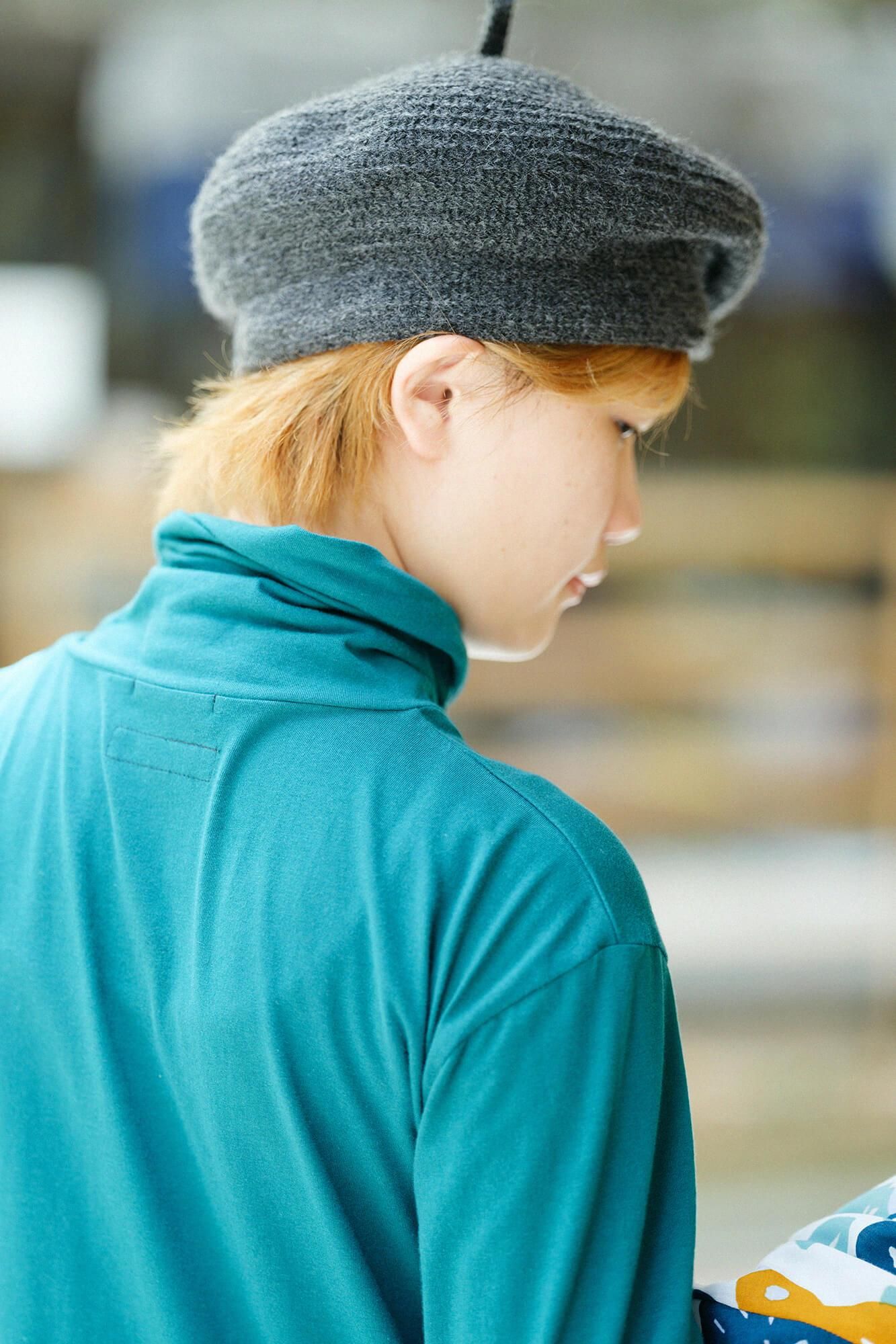 高領上衣/深綠色