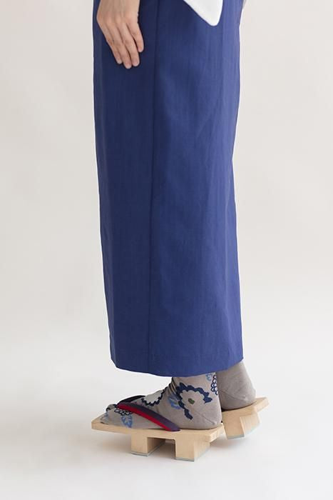 Tabi Socks (Mid-calf)/Sunny Day with Chrysanthemum Greenish Grey【Men・Women】