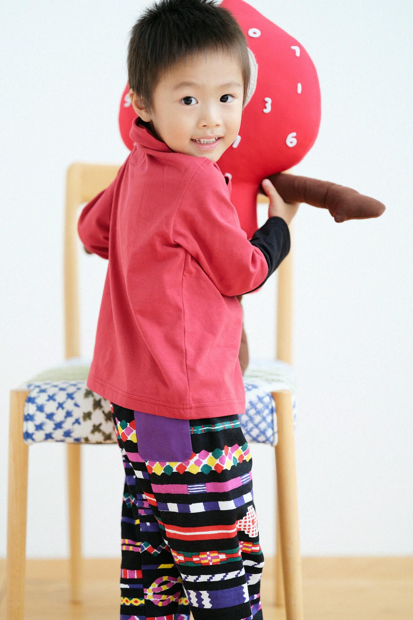 ●Migaisodejiban/Akairo X Makuro