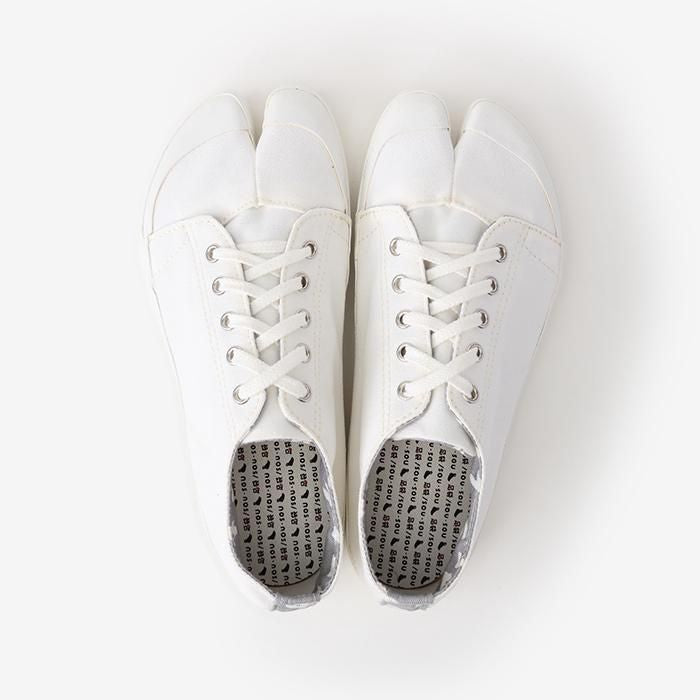 Split Toe Tabi Sneaker Ecru / SO-SU-U Kon 