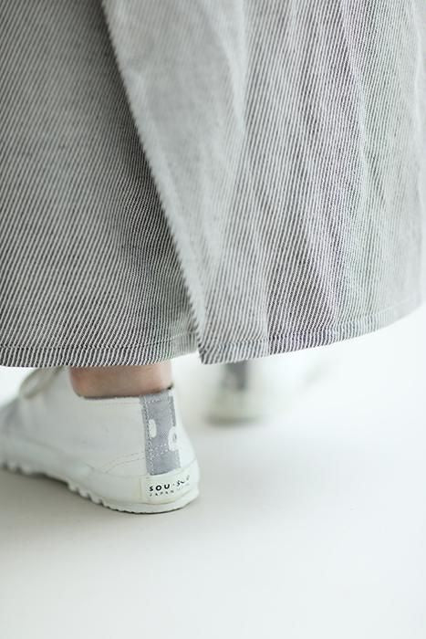 Split Toe Tabi Sneaker Ecru / SO-SU-U Kon 