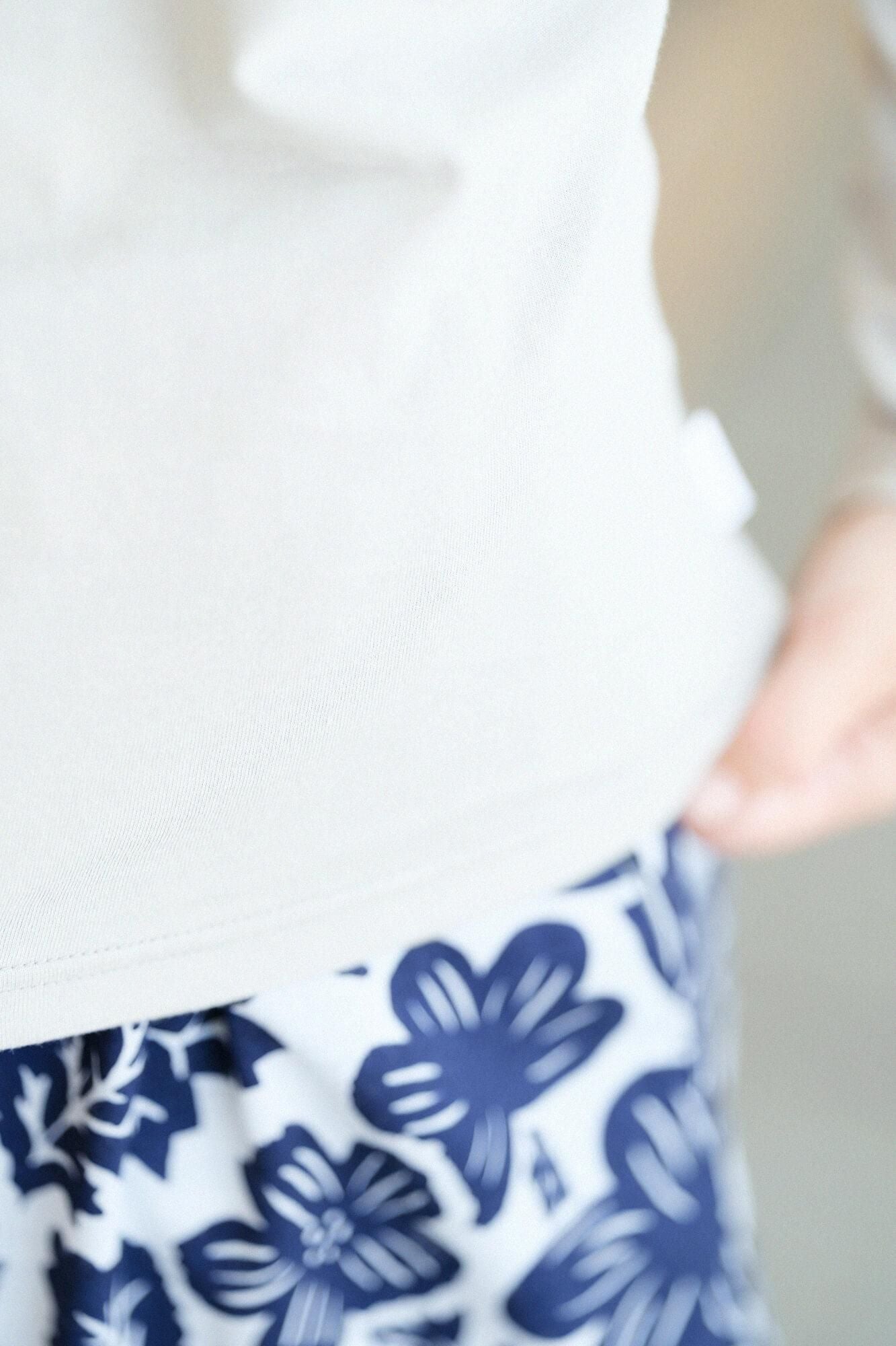 V-neck Shirt Long Sleeve / Light Ink Grey