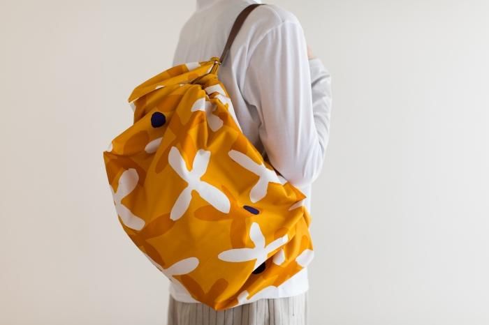 Furoshiki imprimé à la main (Grand) / Suzushiro Grass and Shadow Large (Suzushiro Sokage Dai)