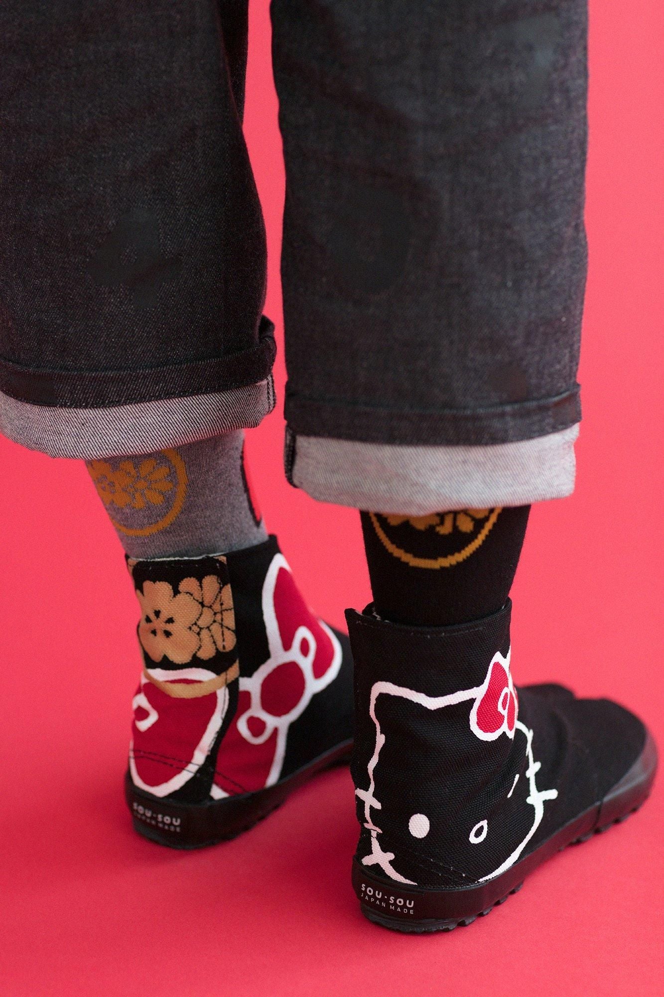 足袋下(普通丈)/Hello Kitty×SOU・SOU 濡羽色 【女性用】