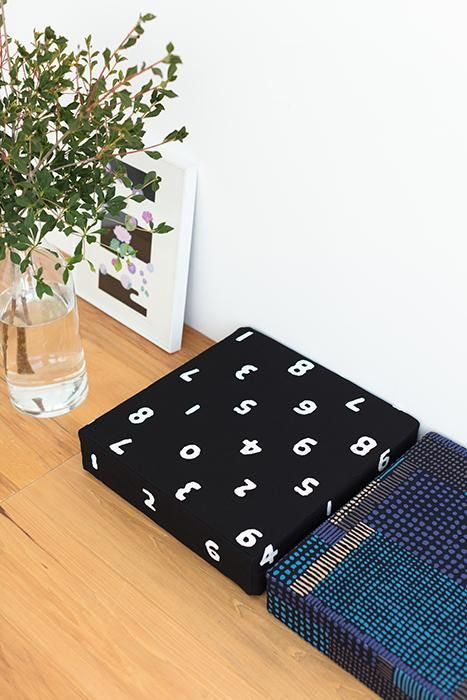 箱座布団/SO-SU-U 大 濡羽色(ぬればいろ)【※お届けに約3週間】