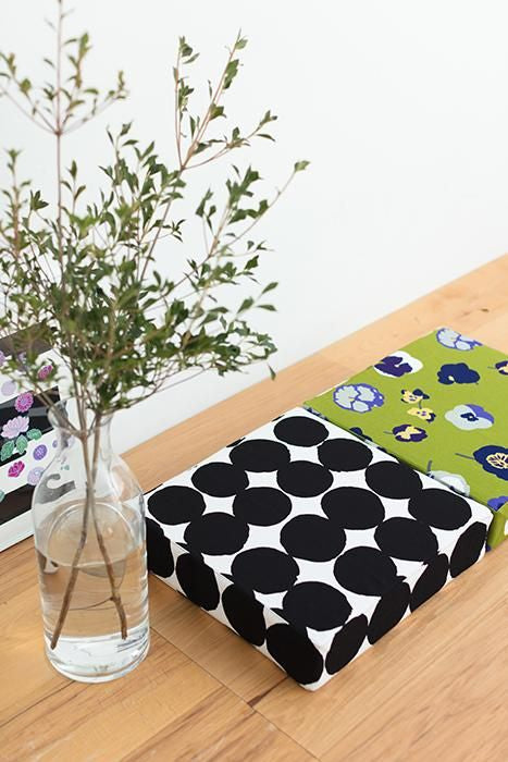 Box Cushion/Marbles White×Black【※Delivery in 3 weeks】