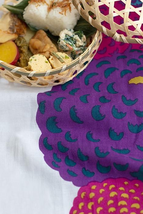 Isemomen Cotton Textile Handkerchief/Pompon Dahlia