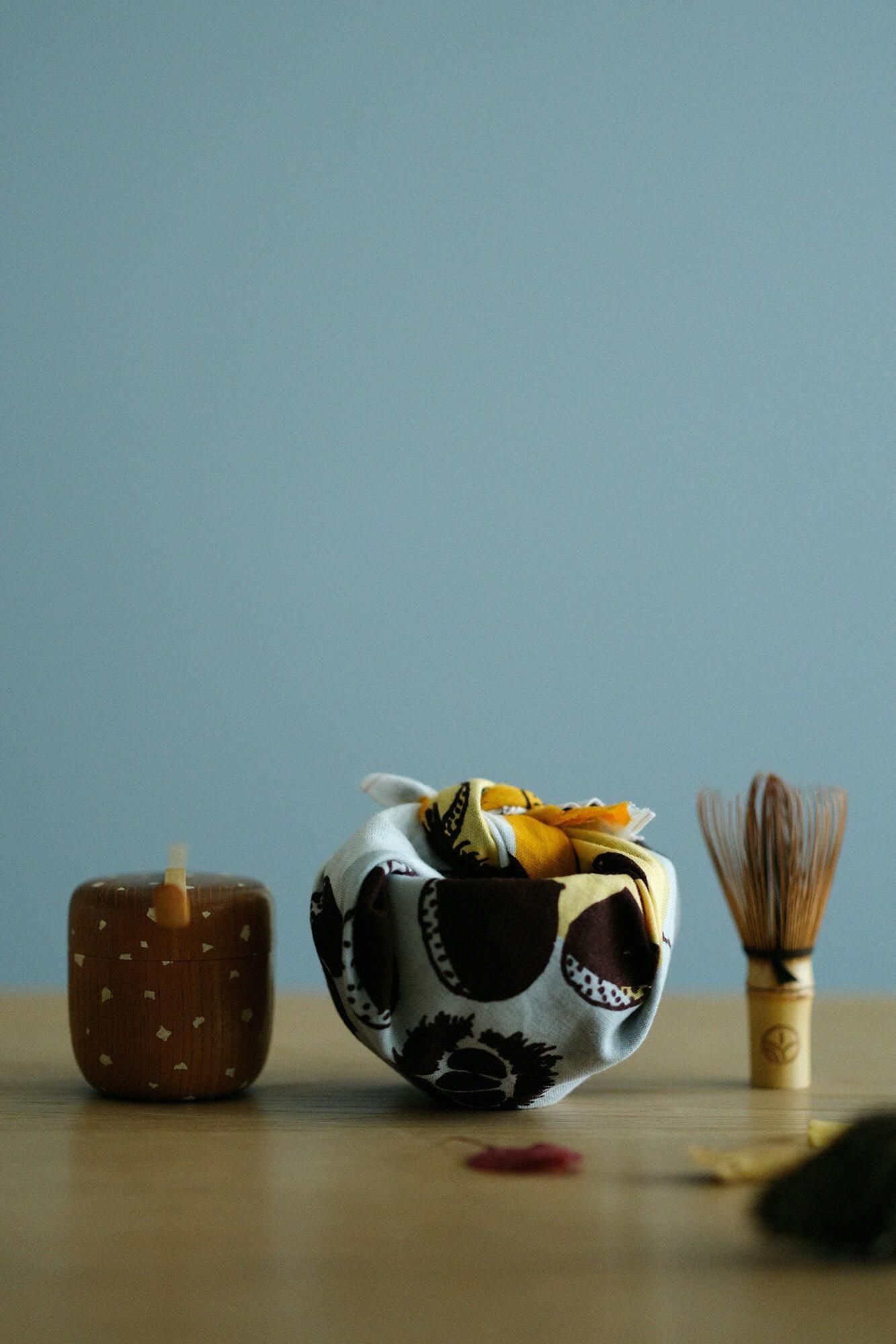 Isemomen Cotton Textile Handkerchief / Nutting