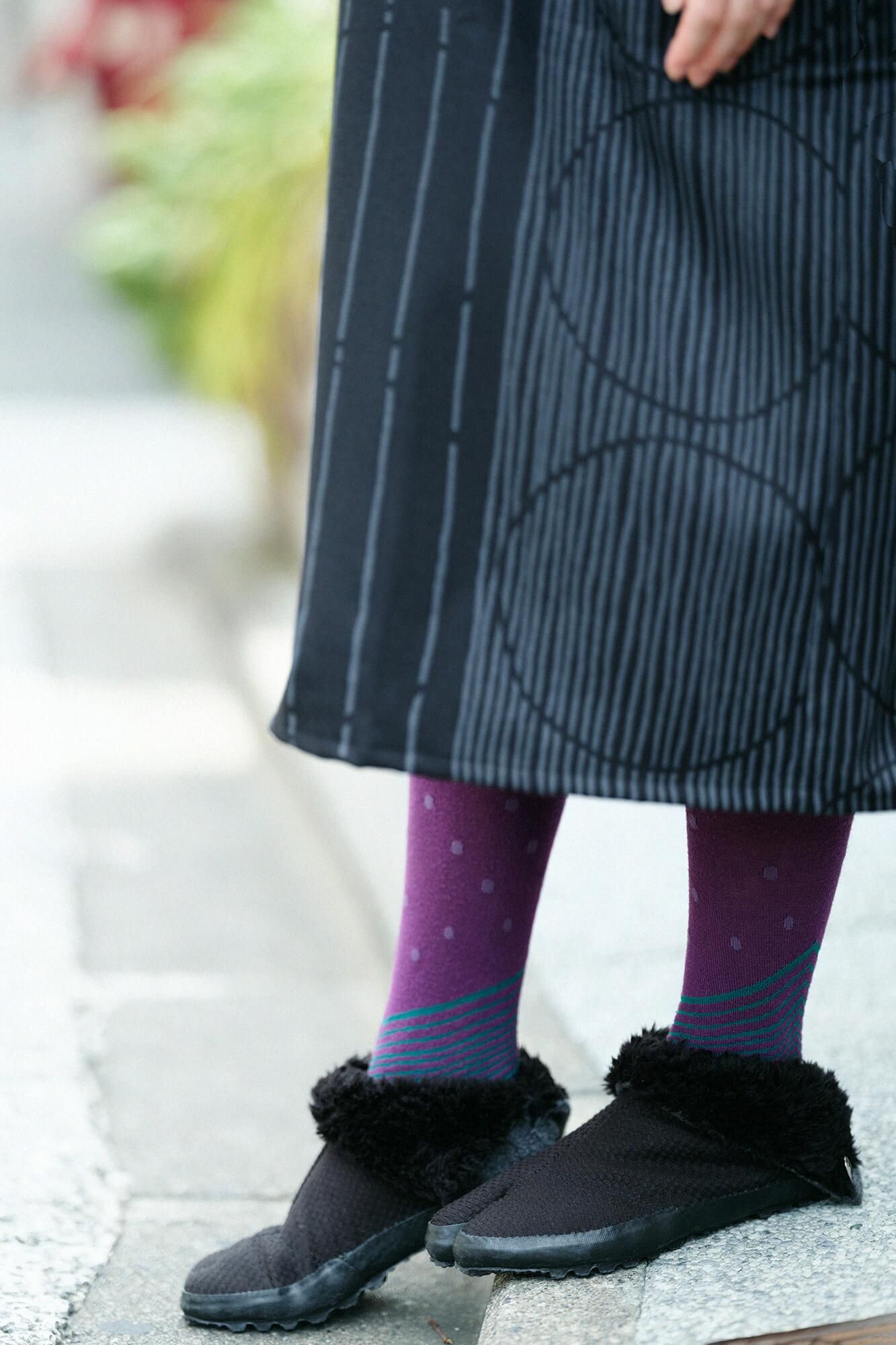 Tabi Tights/Kabuki Reddish Purple