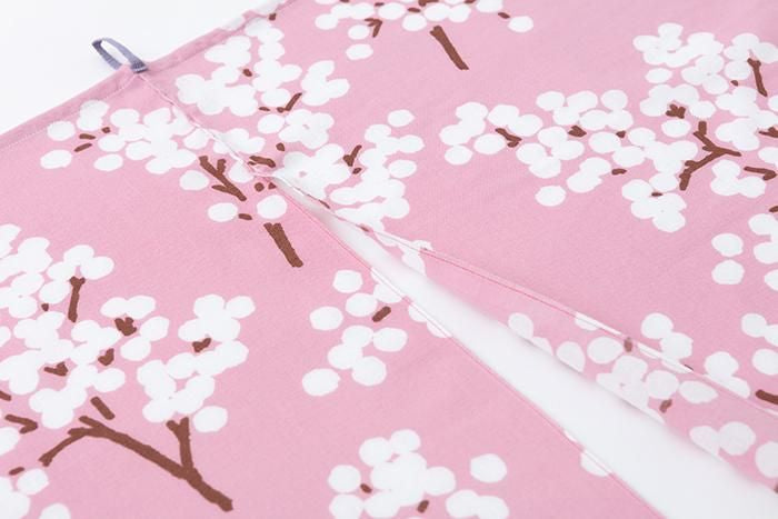 伊勢木棉手巾門簾 2張寬/南天 薄紅