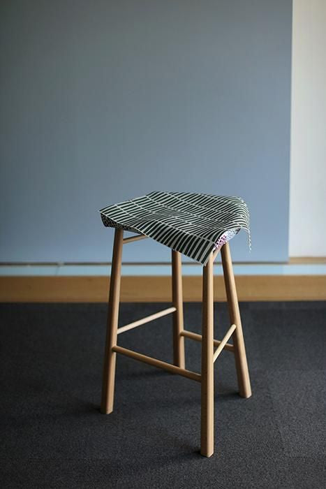 SOU・SOU×Coccole Craftool Counter Stool/Wooden Clappers Olive Green【※Delivery in 1~3 months】