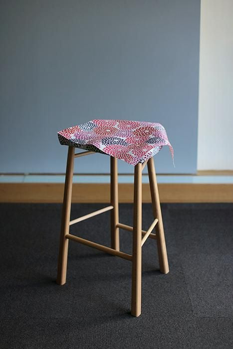 SOU・SOU×Coccole Craftool Counter Stool/Chrysanthemum White【※Delivery in 1~3 months】