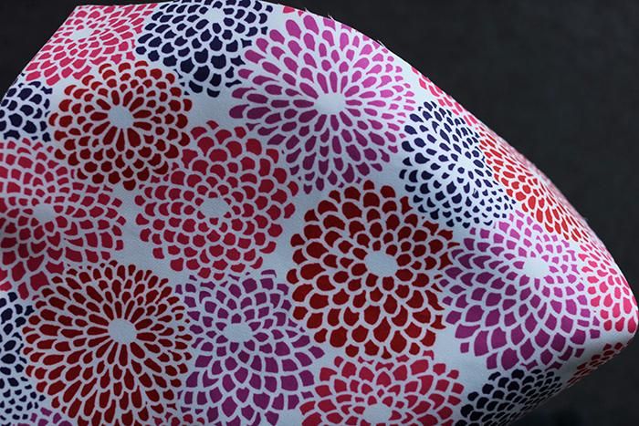 SOU・SOU×Coccole Craftool Counter Stool/Chrysanthemum White【※Delivery in 1~3 months】