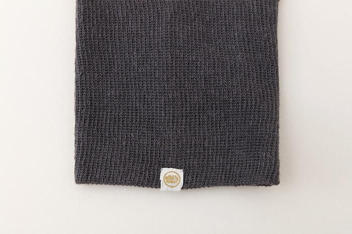 彩三寸(いろさんずん)/山吹茶(やまぶきちゃ)×鉛色(なまりいろ)