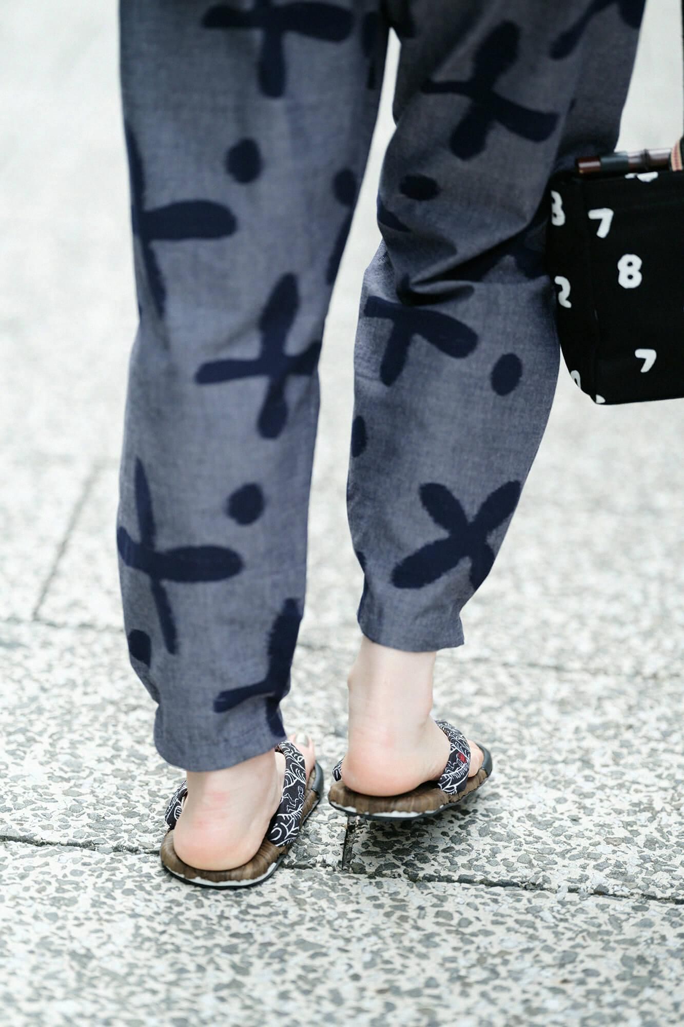 Zori Asabura Karasu Omote/Fliegende Elefanten Nubairo