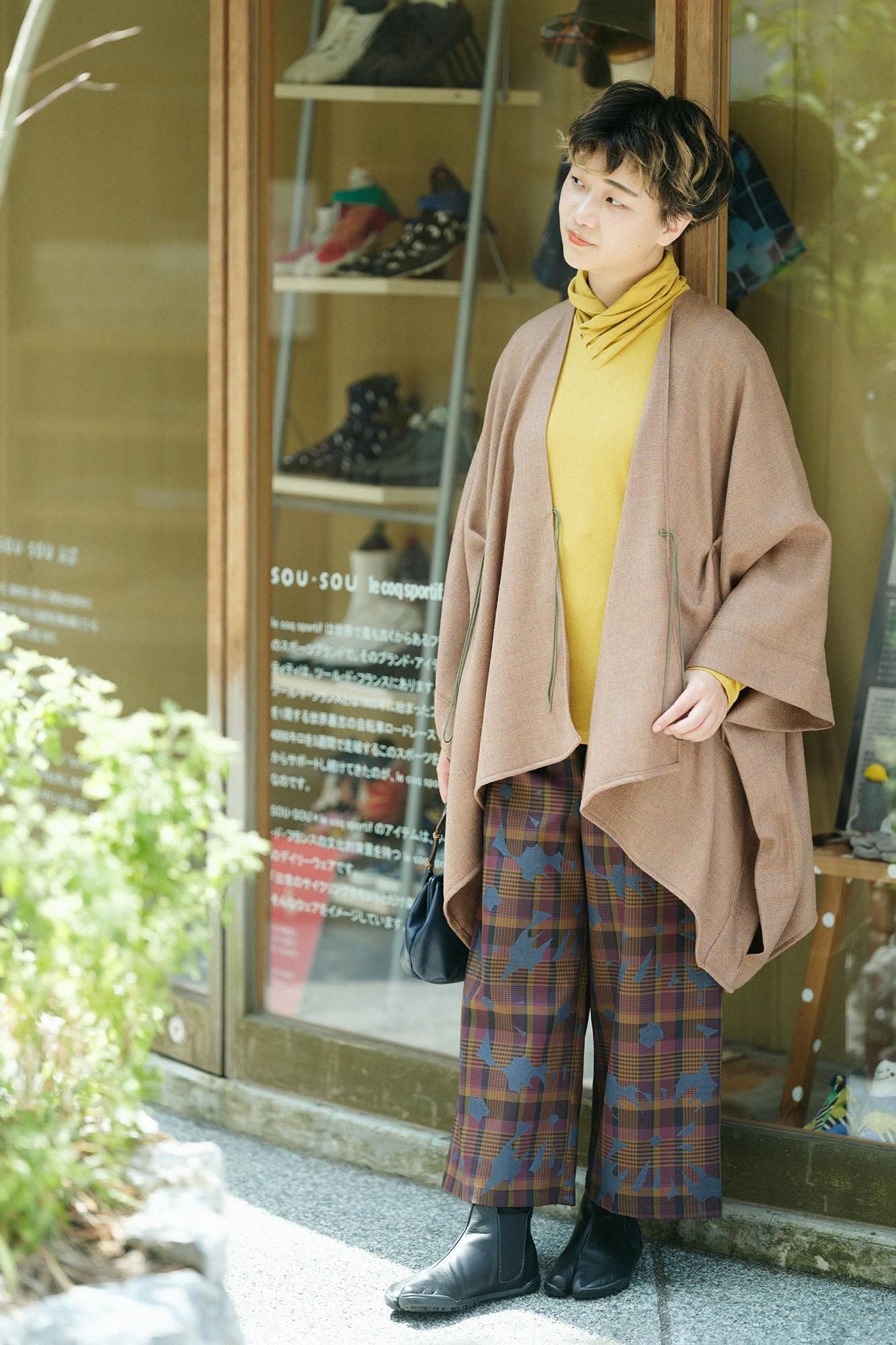 Turtle Neck Shirt / Mustard Color