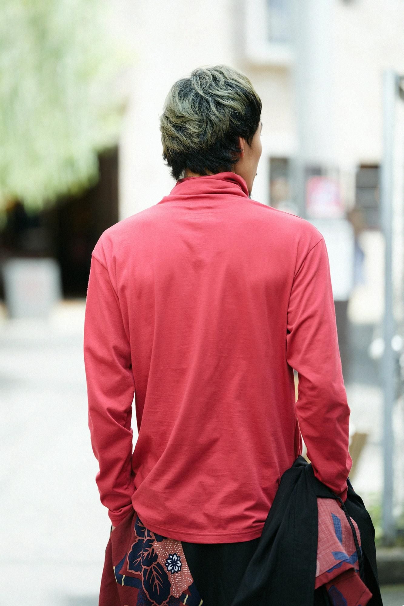 Turtle Neck Shirt / Red