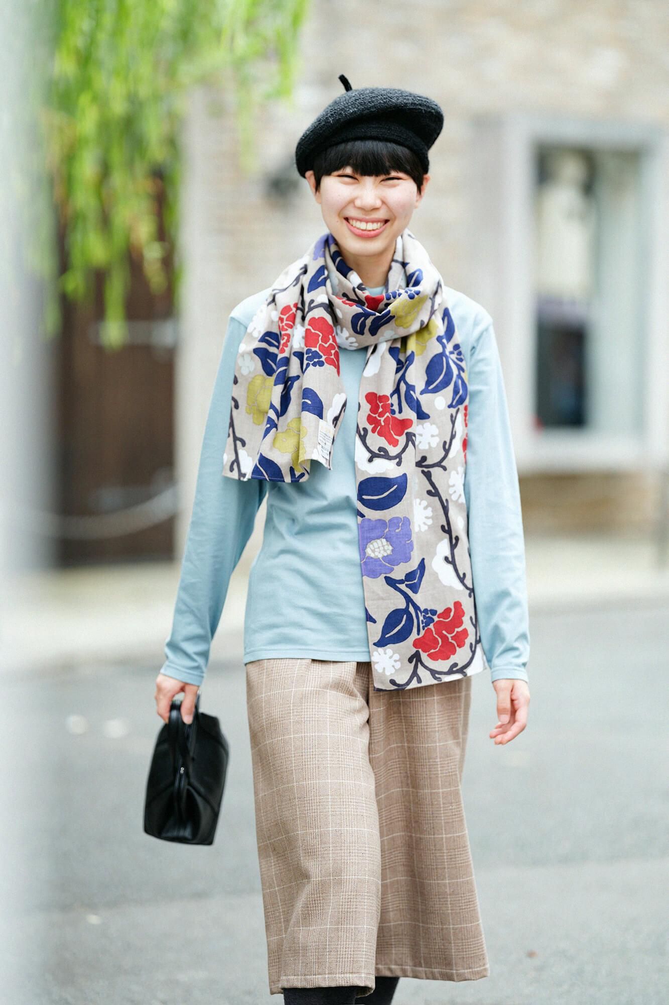 高領上衣/淺藍色