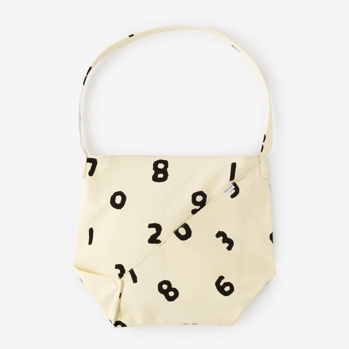 帆布 穏(はんぷ おだやか)/SO-SU-U 生成(きなり)