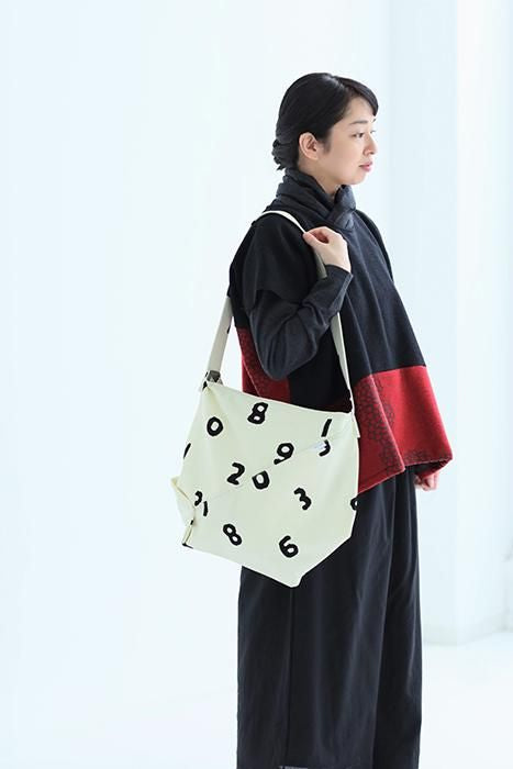 帆布 穏(はんぷ おだやか)/SO-SU-U 生成(きなり)