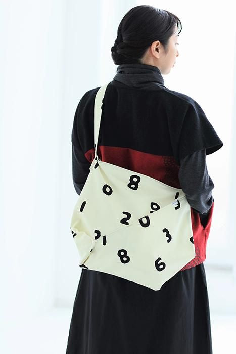 帆布 穏(はんぷ おだやか)/SO-SU-U 生成(きなり)