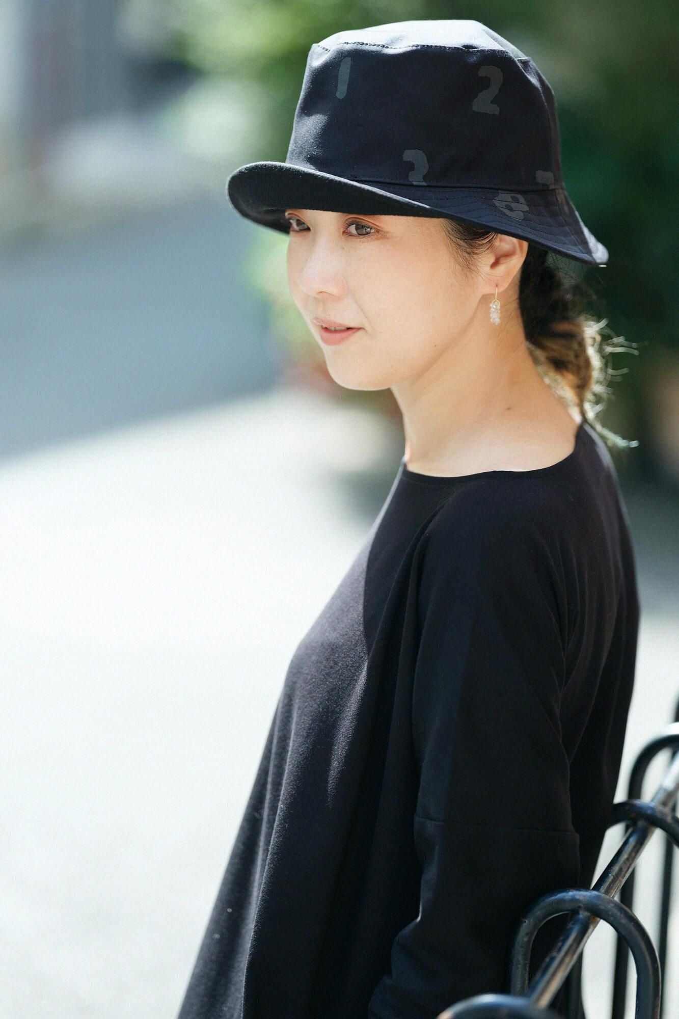 펀치 로마 보트 목이 긴 소매원피스/검은색