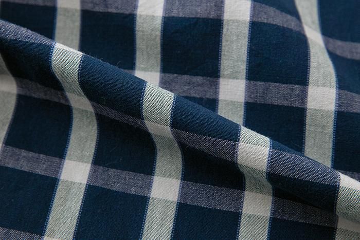 【※Tailoring Excluded】Isemomen Cotton(20/20) Kimono Fabric/Eight Lines Lattice Dark blue