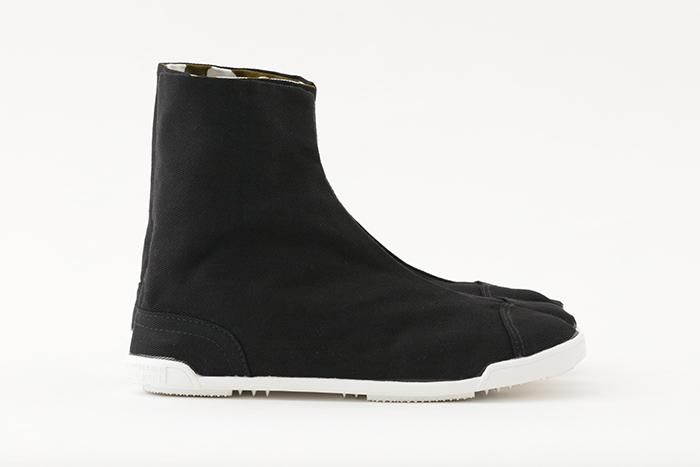Marugo Split Toe Tabi Shoes / Black